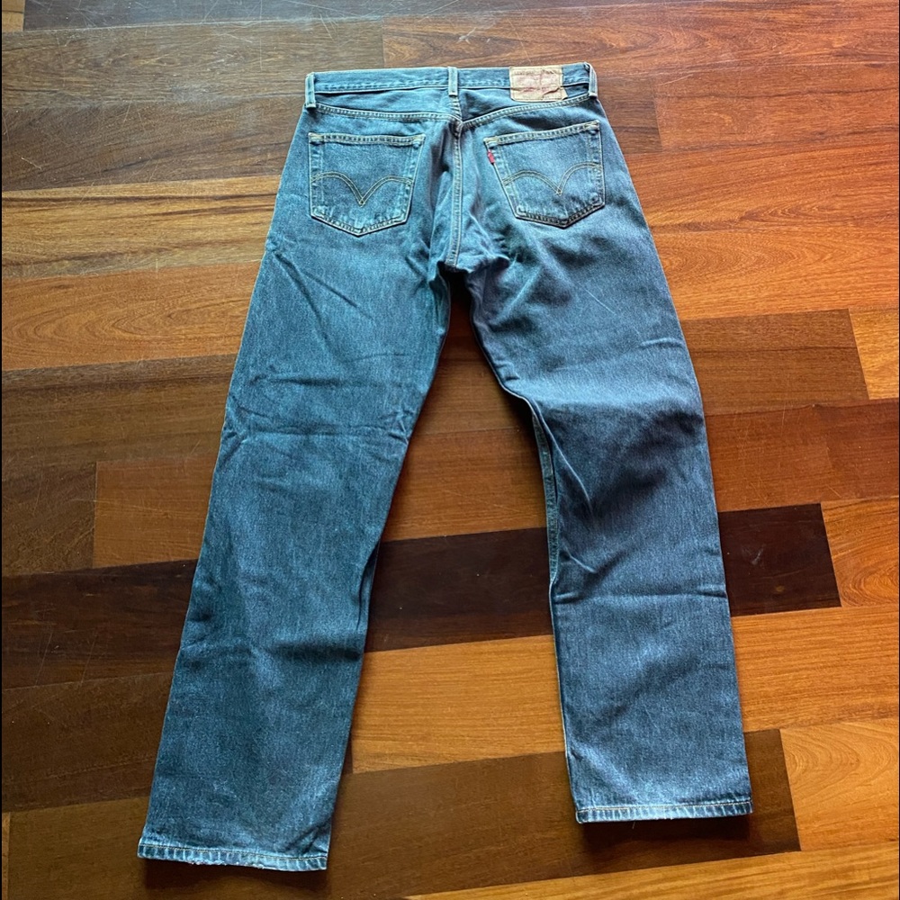 Black vintage  90’s Levi’s